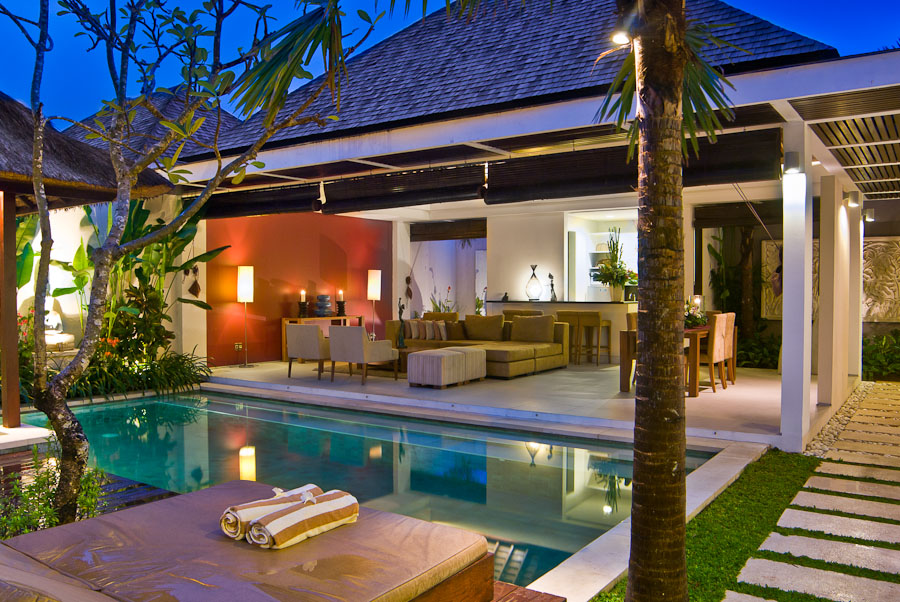 13. Pool Villa Pool