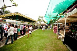 seminyak square stalls bali