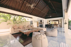 chandra bali villas influencers jenny and matt 2